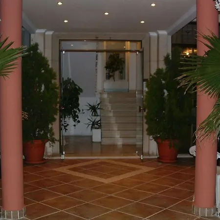 Hotel Lefka Ori - Chania (Crete)