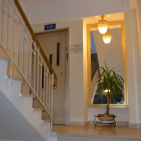 Lefka Ori - فندق خانيا