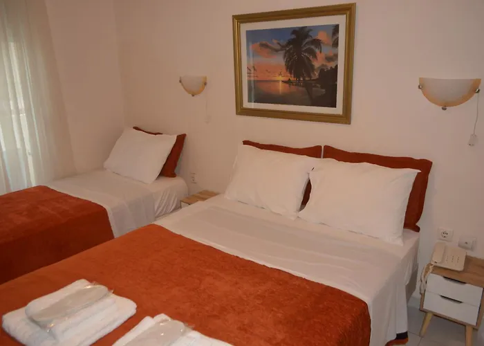 Hotel Lefka Ori - *