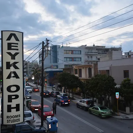 Lefka Ori Hotell *