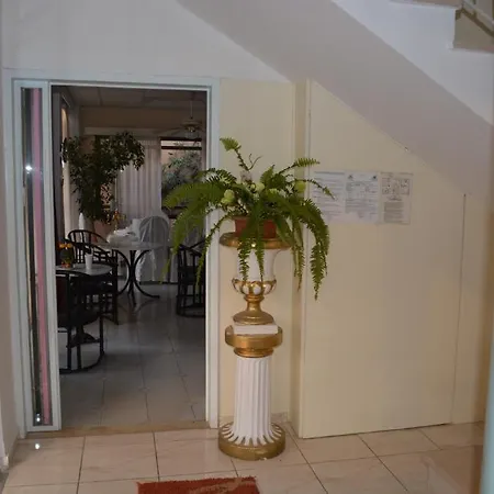 Hotell Lefka Ori *